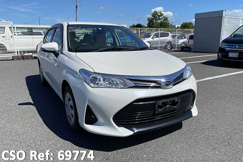 Toyota / Corolla Axio 2017